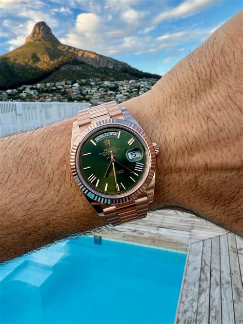 rose gold rolex with green dial|rolex olive green day date.